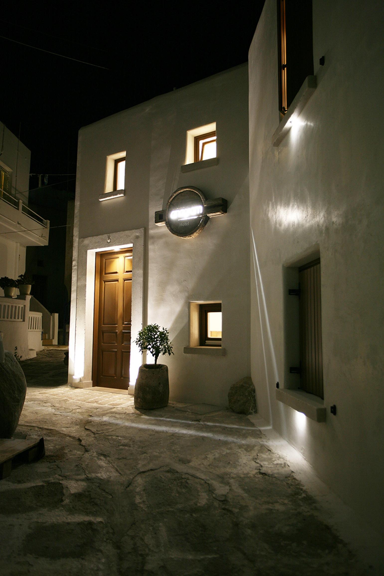 Anagram Hotel Mykonos Town Exterior photo